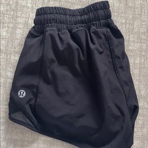 Lululemon Hotty hot shorts